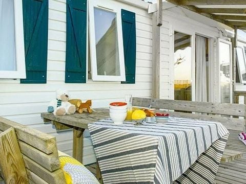 MOBILHOME 6 personnes -  Comfort | 3 Ch. | 6 Pers. | Terrasse surélevée | TV