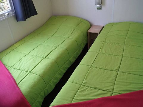 MOBILHOME 4 personnes - Mobil-home | Comfort | 2 Ch. | 4 Pers. | Terrasse surélevée | TV