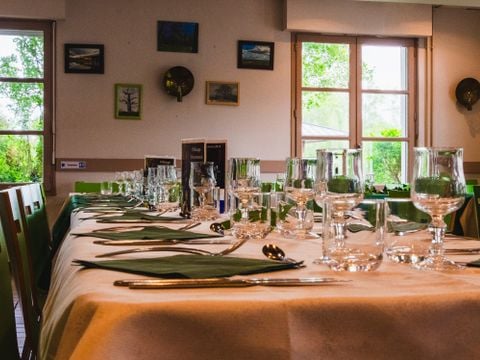 Camping Domaine de Sainte Montaine - Camping Cher