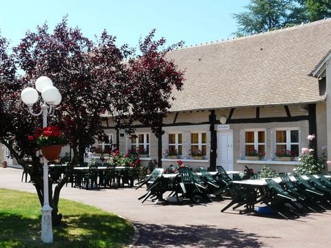 Camping Domaine de Sainte Montaine - Camping Cher