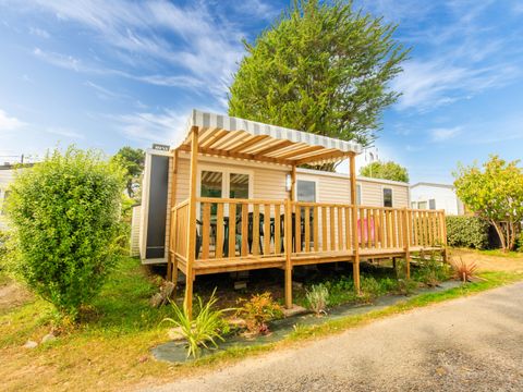 MOBILHOME 7 personnes - MH 3CH - TERRASSE SEMI COUVERTE FERMEE 6/7 PERSONNES