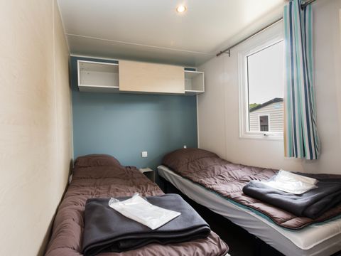 MOBILHOME 7 personnes - MH 3CH - TERRASSE SEMI COUVERTE FERMEE 6/7 PERSONNES
