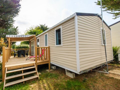 MOBILHOME 7 personnes - MH 3CH - TERRASSE SEMI COUVERTE FERMEE 6/7 PERSONNES