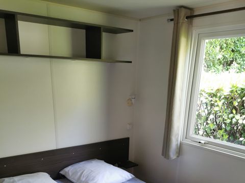 MOBILHOME 6 personnes - 3 chambres + terrasse couverte