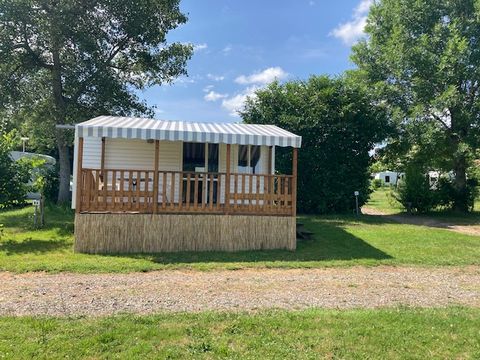 MOBILHOME 2 personnes - Mobil home BLEULAGON 2/4 pers - personnes supplémentaires possible en supplément, contacter le camping