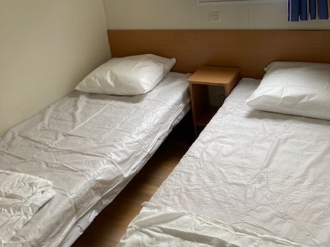 MOBILHOME 2 personnes - Mobil home HAWAI 4/6 pers - personnes supplémentaires possible en supplément, contacter le camping