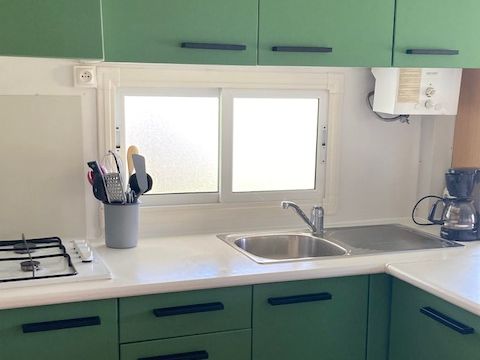 MOBILHOME 2 personnes - Mobil home KIWIKISS 5/7 pers - personnes supplémentaires possible en supplément, contacter le camping
