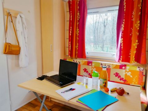 Mobilhome 4/6 personnes - Cottage Confort Clim - 2 Chb - 1 salle de bain