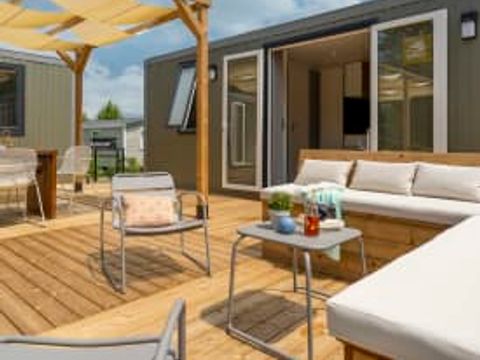 MOBILHOME 10 personnes - Cottage FRIENDS 10p 5ch 2SdB ****