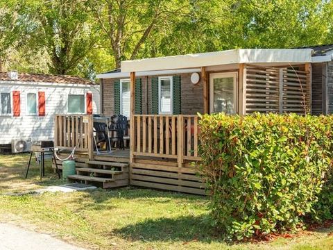 MOBILHOME 6 personnes - Comfort | 3 Ch. | 6 Pers. | Terrasse surélevée | Clim.