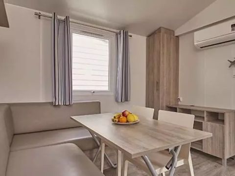 MOBILHOME 6 personnes - Comfort | 2 Ch. | 4/6 Pers. | Terrasse surélevée | Clim.