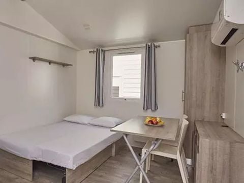 MOBILHOME 6 personnes - Comfort | 2 Ch. | 4/6 Pers. | Terrasse surélevée | Clim.