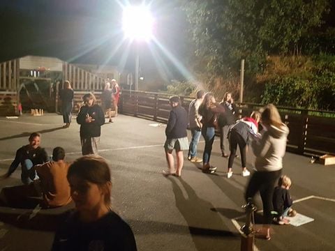 Flower Camping des Vallées - Camping Côtes-d'Armor