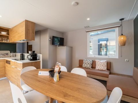 MOBILHOME 6 personnes - Cottage Hortense 6 pers 3 Ch 2 Sdb ****