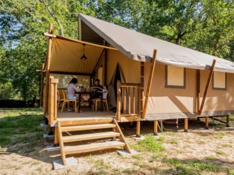 TENTE 6 personnes - Tente Lodge Camélia 6 pers 3 Ch 1 Sdb ***