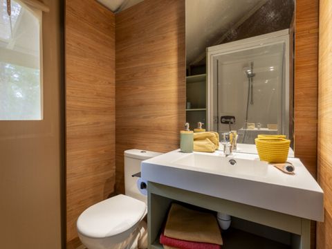 TENTE 4 personnes - Tente Lodge Clématite 4 pers 2 Ch 1 Sdb ***