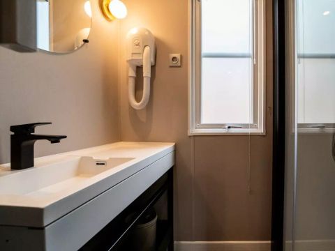 MOBILHOME 4 personnes - Cottage Jacinthe 3 Pièces 4 Personnes Climatisé + TV 2sdb ****