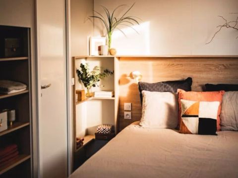 MOBILHOME 4 personnes - Cottage Premium Tulipe 3 Pièces 4 Personnes Climatisé + TV 2 sdb