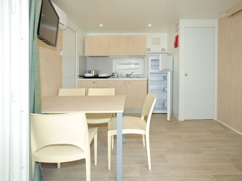 MOBILHOME 4 personnes - Type B plus