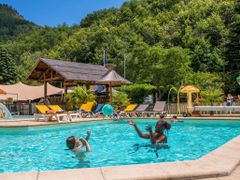 Flower Camping Le Pont du Tarn - Camping Lozère  - Image N°0