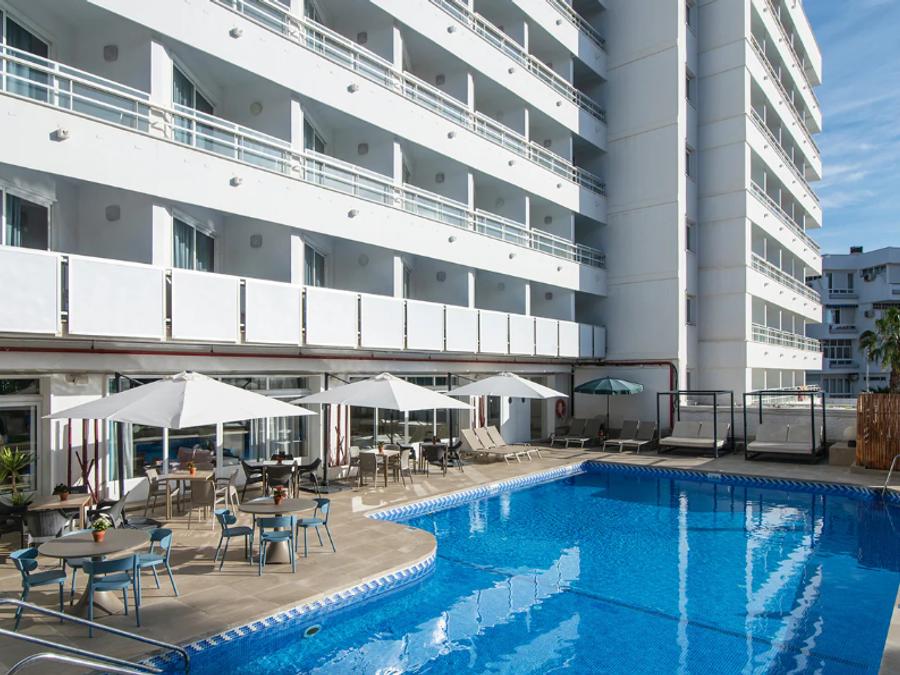 Pierre & Vacances Hotel Costa Málaga (Adults only), 4*
