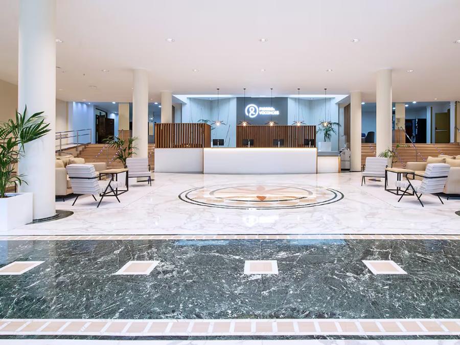 Hotel Benidorm East by Pierre & Vacances