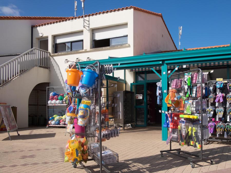 Camping Les Dunes, 5* - 28