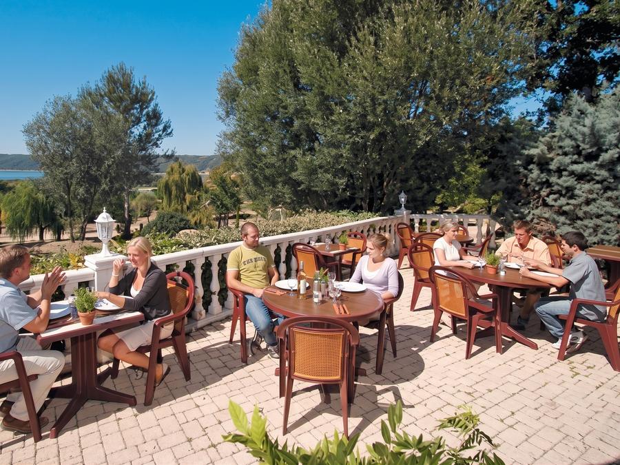 France - Camping le Domaine de Chanteraine, 3*