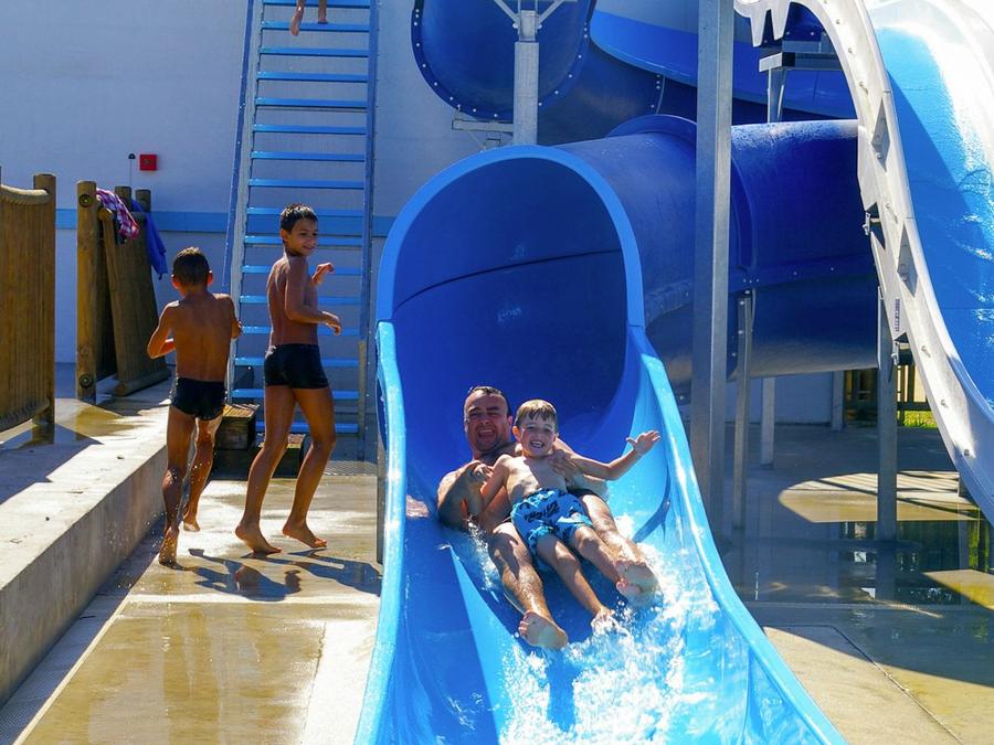 Camping Landes Bleues, 4* - 5