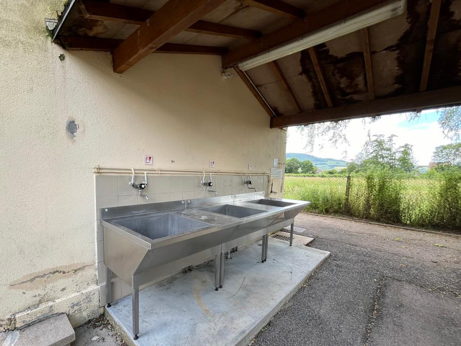 France - Camping d'Autun, 3*