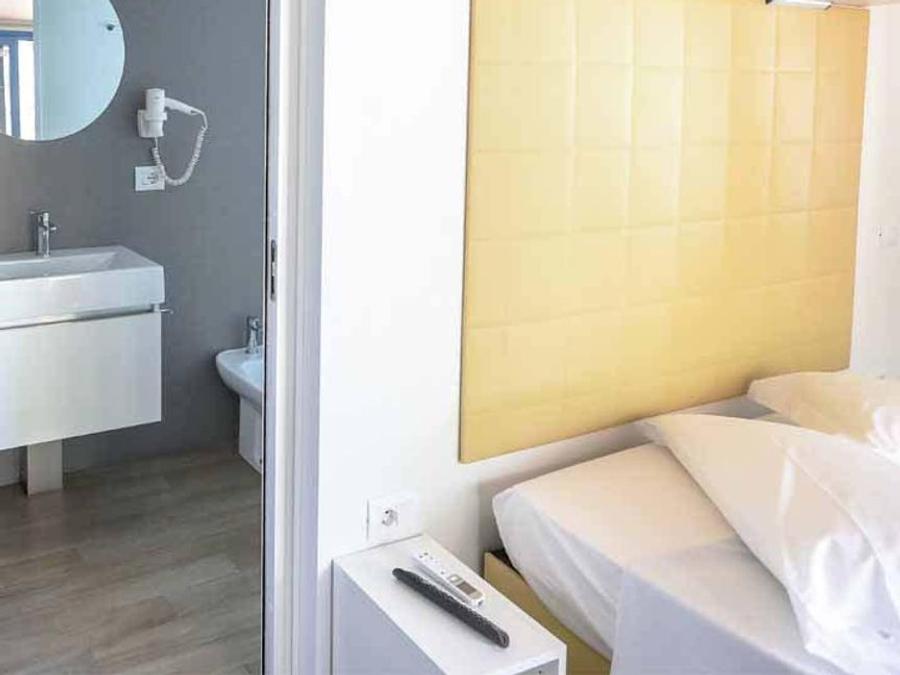 Italie - Sardaigne (Italie) - Camping Ultima Spiaggia, 4*