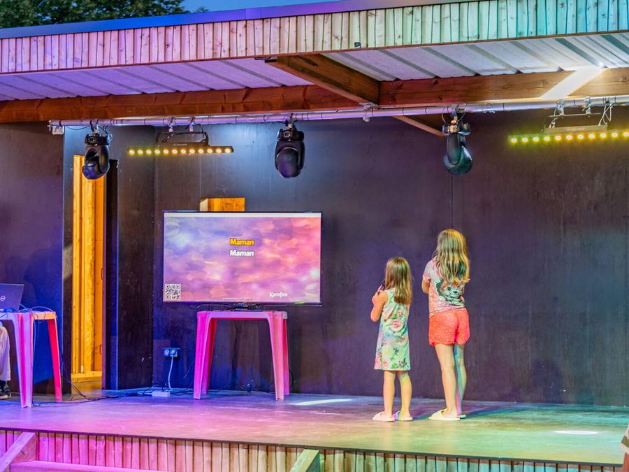 France - Camping Le Val de Durance, 4*