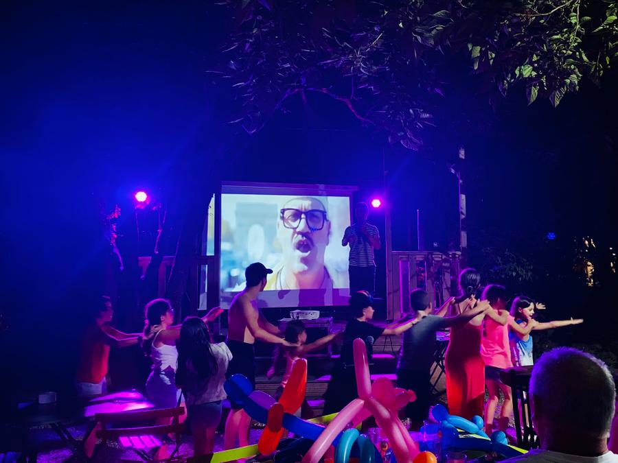 Flower Camping la Pibola, 3* - 92