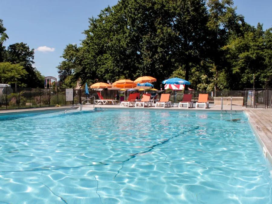 Camping du Pont De Vicq en Perigord, 3*