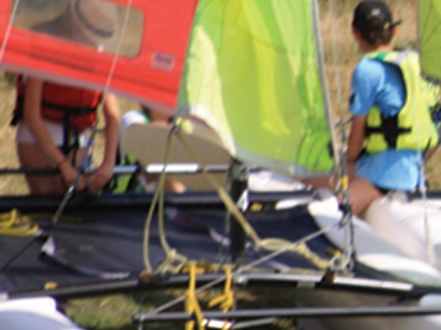 France - Camping Le Lac des Varennes, 3*