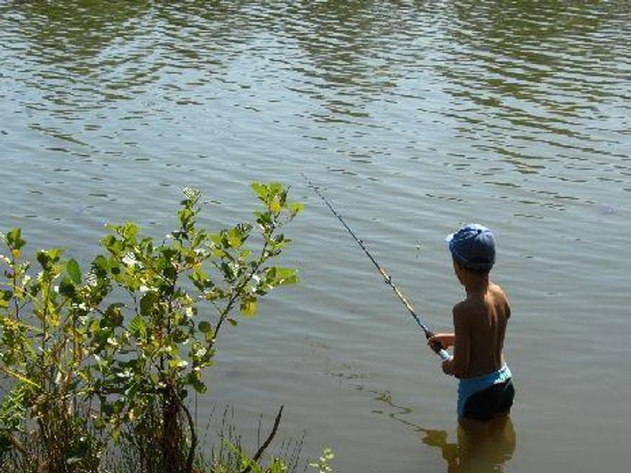 France - Camping Le Lac des Varennes, 3*