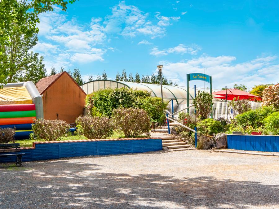 Camping les Etangs de Plessac, 4* - 2