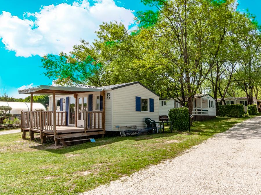 Camping les Etangs de Plessac, 4* - 9