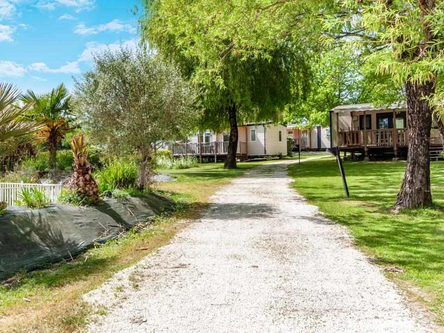 Camping les Etangs de Plessac, 4* - 22