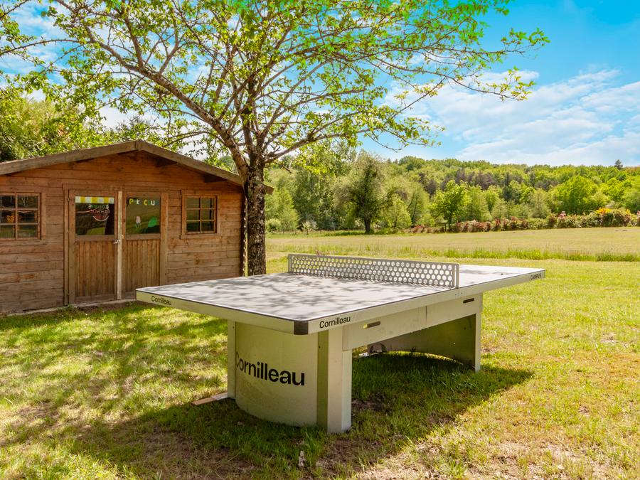 Camping les Etangs de Plessac, 4* - 49