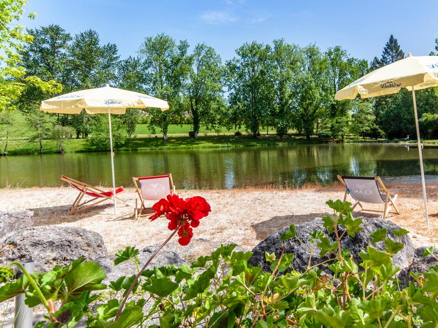 Camping les Etangs de Plessac, 4* - 35