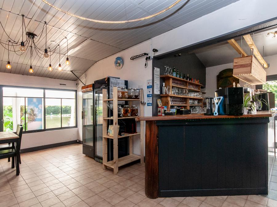 Camping les Etangs de Plessac, 4* - 53