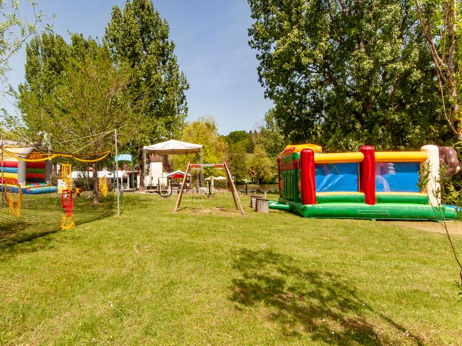 Camping les Etangs de Plessac, 4* - 50