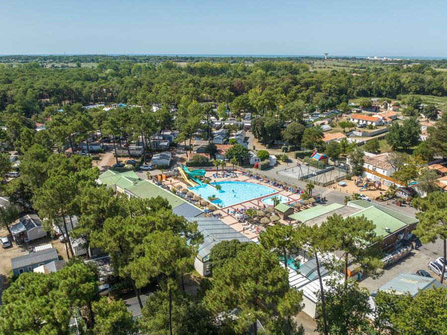 Camping Le California, 4*