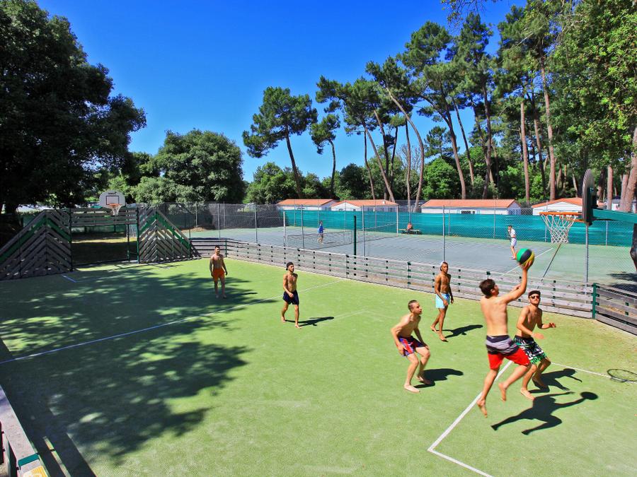 Camping Le Logis, 4* - 6