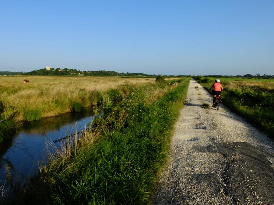 Camping Les Etangs Mina, 3* - 83
