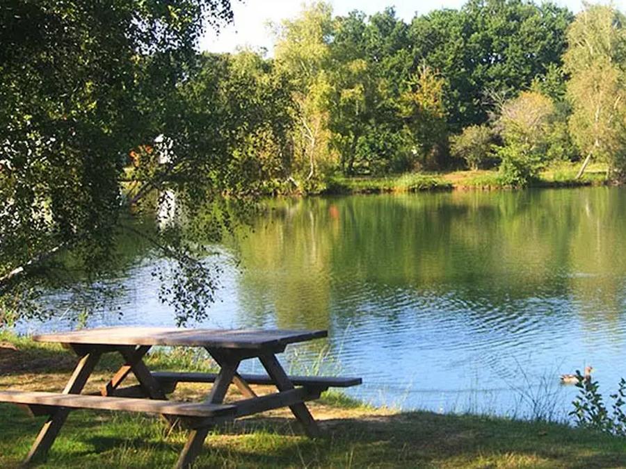 Camping Les Etangs Mina, 3* - 68
