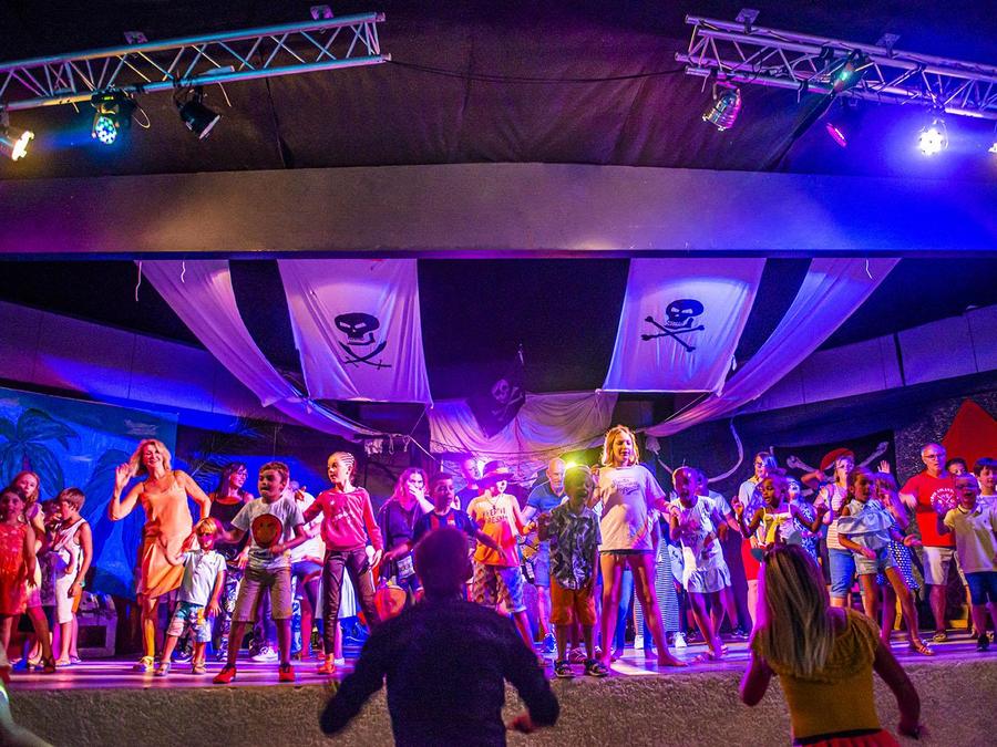 Camping Les Tamaris et Les Portes Du Soleil, 3* - 49