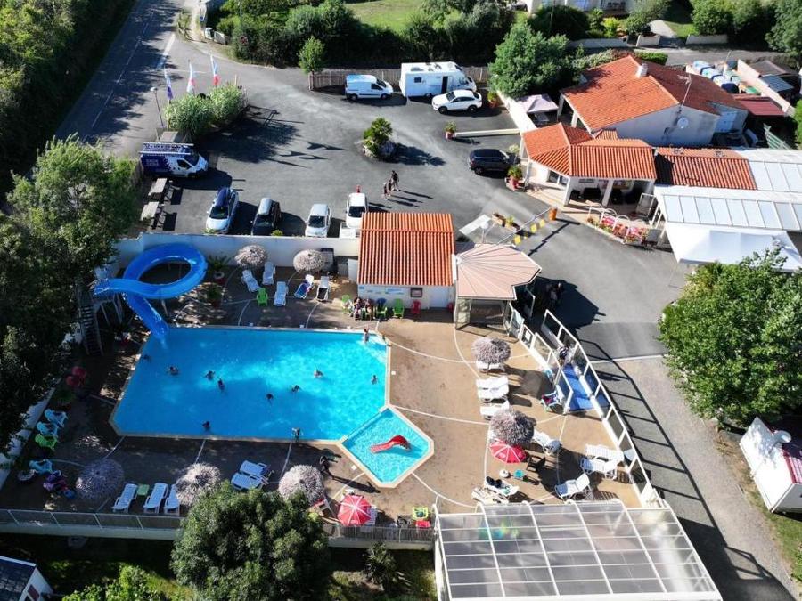 Camping Les Mancellieres, 4*