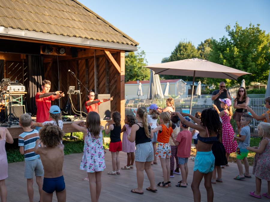 Camping Les Bords de Loue, 3* - 105